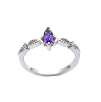 White gold ring with diamonds 0.04 ct and amethyst 0.25 ct