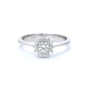 White gold ring with diamonds 0.33 ct