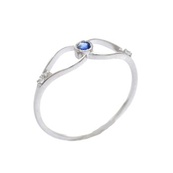 White gold ring with diamonds 0.03 ct and sapphyre 0.06 ct