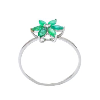 White gold ring with diamond 0.01 ct and emerald 0.43 ct
